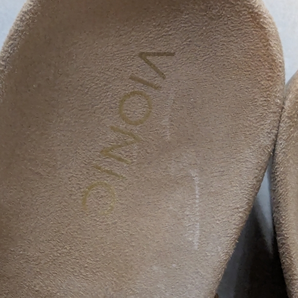 Women's Vionic wedge sandals/slides size 9 - Picture 7 of 13